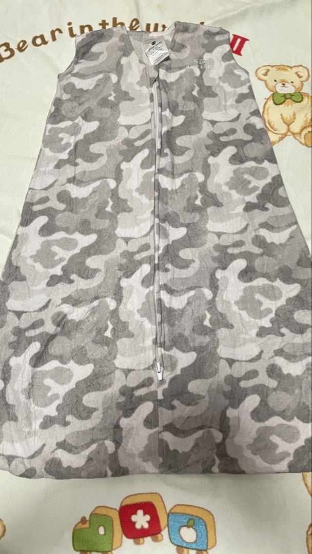HALO SleepSack Wearable Blanket Bundle - Various Prints (Category: Babies & Kids Fashion) located in San Jose del Monte. Submitted by momma_buys (Listing ID 1462114001, Image 2). Description: - Bundle of three HALO SleepSack wearable blankets - Includes: grey camouflage, light blue textured, and grey with white dog faces prints - Sleeveless design for safe sleep - Convenient top-to-bottom zipper - Keeps your little one warm and cozy.