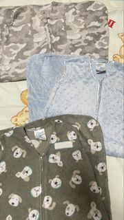 (Category: ) located in . Submitted by momma_buys (Listing ID 1462114001, Image 1). Description: .