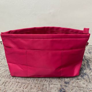 (Kategori: ) berada di . Dikirim oleh diandra97 (ID iklan 1462251058, Gambar 1). Deskripsi: .