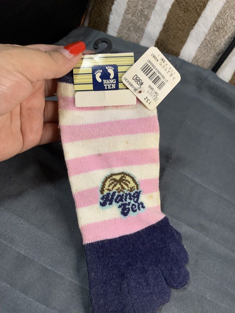 Hangten Japan ladies socks (Category: Socks & Tights) located in Cabanatuan. Submitted by mjluxxejapan (Listing ID 1462056530, Image 1). Description: Fixed price bnew pero nadumihan s box.details posted. Cotton makapal quality .