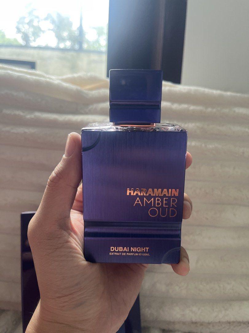 Haramain Amber Oud Dubai Night EDP 100 mL (Category: Fragrance & Deodorants) located in Manila. Submitted by wallflower_978 (Listing ID 1462084281, Image 2). Description: Al Haramain Amber Oud Dubai Night is an amber woody Extrait de Parfum that blends bright citrus and rich spices with a deep, sensual floral-oud heart..