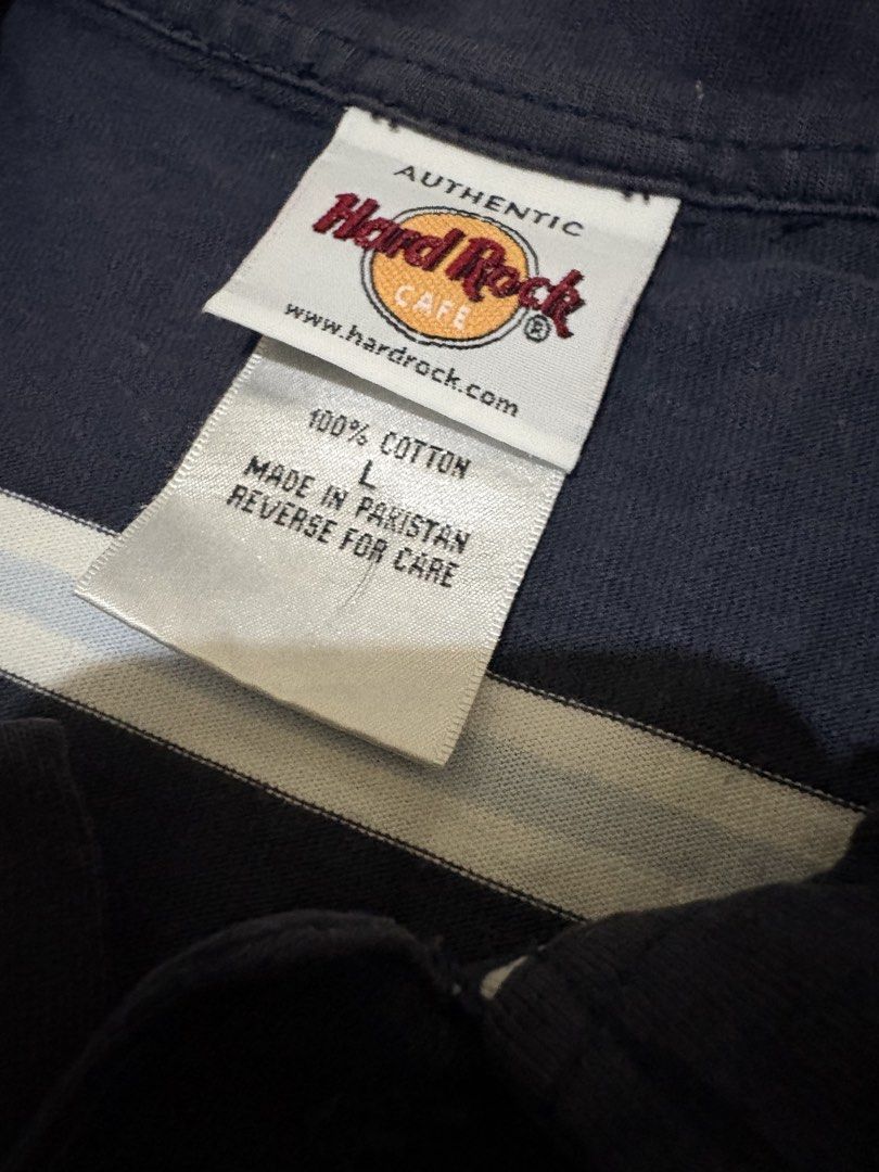 Hard Rock Cafe Polo Heavy (Category: Tshirts & Polo Shirts ) located in Abucay. Submitted by thrifttville (Listing ID 1462204376, Image 2). Description: 24x30 good condi .