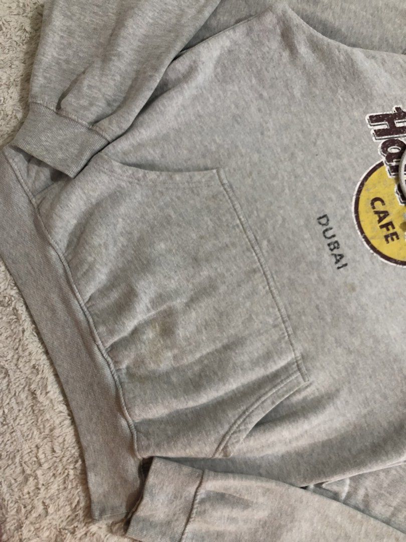 Hard Rock Dubai (Category: Coats, Jackets and Outerwear) located in Canaman. Submitted by thriftmoboss (Listing ID 1462074991, Image 2). Description: 📌 HARD ROCK CAFE Hoodie Large on tag W-23 L- 29 80% COTTON 20% POLYESTER ‎need wash Not available:When worn ‎ISSUE: yellow stains Price:1,100🏷️ ‎ ‎•✅PLUS SHIPPING FEE (+75) ‎•🔵MOP: G CASH ‎•🟥COURIER: JnT ‎•📍LOC:Magsaysay, Naga city ,Camarines Sur 🌫️.