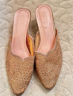 (Category: ) located in . Submitted by lunicothrift (Listing ID 1462073865, Image 1). Description: .