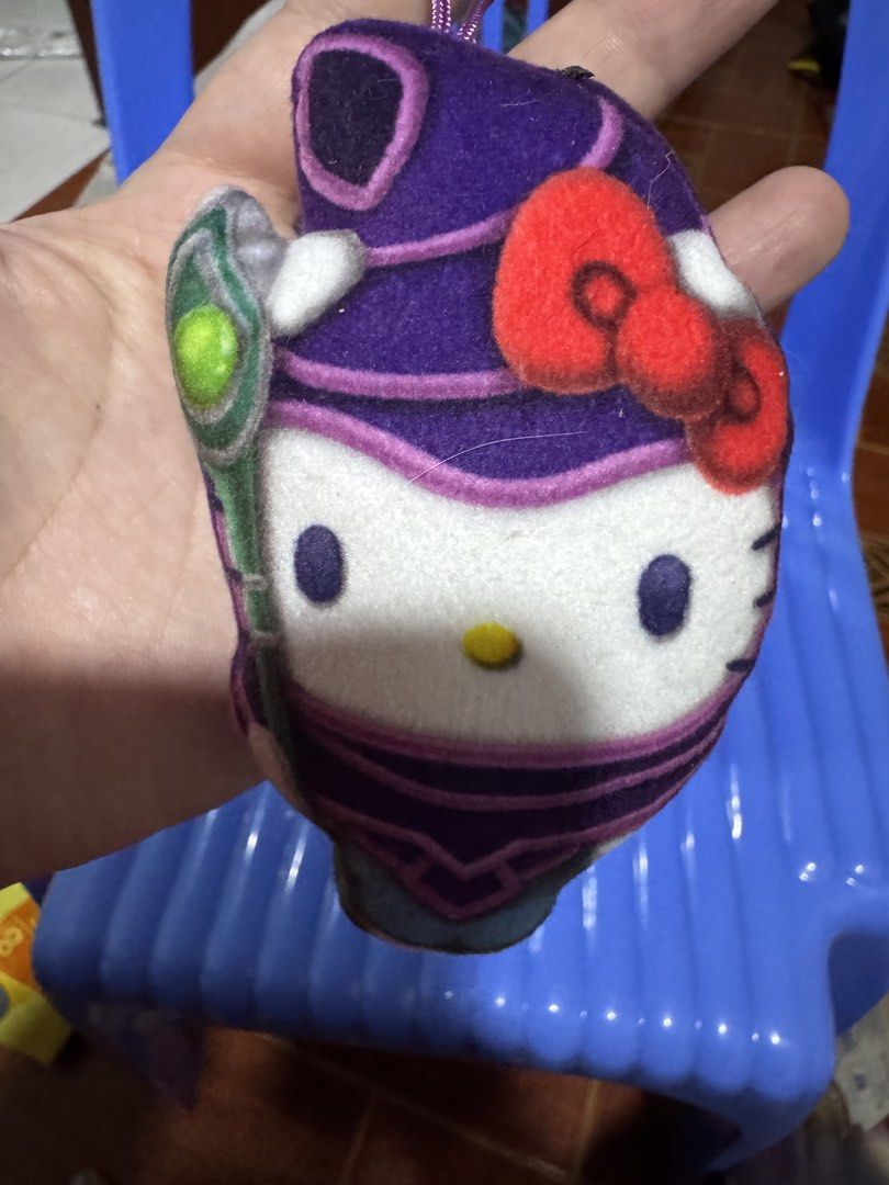 Hello Kitty x Yu-Gi-Oh! Plush Keychain (Category: Plushies & Soft Toys) located in Antipolo. Submitted by kawaiikeepsake (Listing ID 1462055580, Image 1). Description: - Adorable Kitty and Yu-Gi-Oh! collaboration plush keychain. - Features Kitty in a Yu-Gi-Oh! character costume. - Made from soft, huggable plush material. - Includes a convenient loop for easy attachment to bags, backpacks, or keys. - A fantastic collectible for fans of both Kitty 