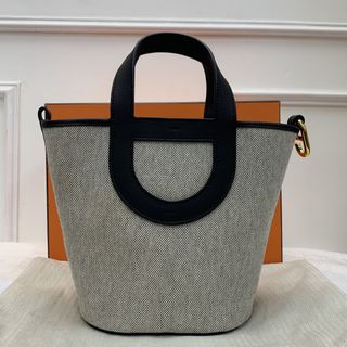 （分類：）位於 。 由 jp_luxury 提交（商品編號 1462150554，圖片 1）。簡介： 。