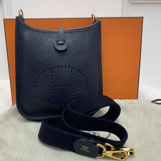 （分類：）位於 。 由 jp_luxury 提交（商品編號 1462135685，圖片 1）。簡介： 。