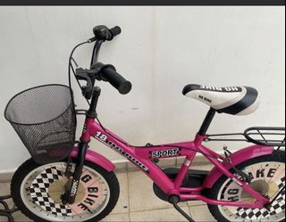 (Category: ) located in . Submitted by piinkiepieez (Listing ID 1462219118, Image 1). Description: .