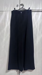 (Category: ) located in . Submitted by kcs_closet (Listing ID 1462187355, Image 1). Description: .