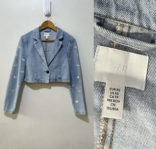 (Category: ) located in . Submitted by rikascloset1220 (Listing ID 1462135019, Image 1). Description: .