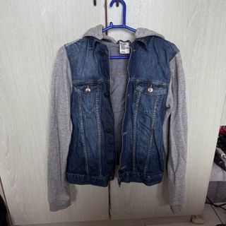 (Category: ) located in . Submitted by clothes4salemy (Listing ID 1462149954, Image 1). Description: .