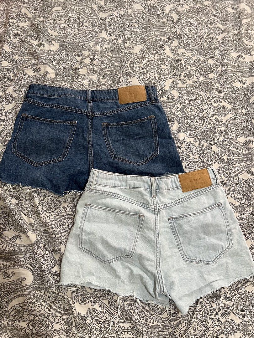 H&M Denim Shorts Bundle (2 Pairs) (Category: Shorts) located in Muntinlupa City. Submitted by sweetlovinnnnn (Listing ID 1462169335, Image 2). Description: &Denim H&M shorts bundle 36 tag on both High waist J&T or SDD No WW im freshly postpartum and it wont fit me na. thank you 😊.