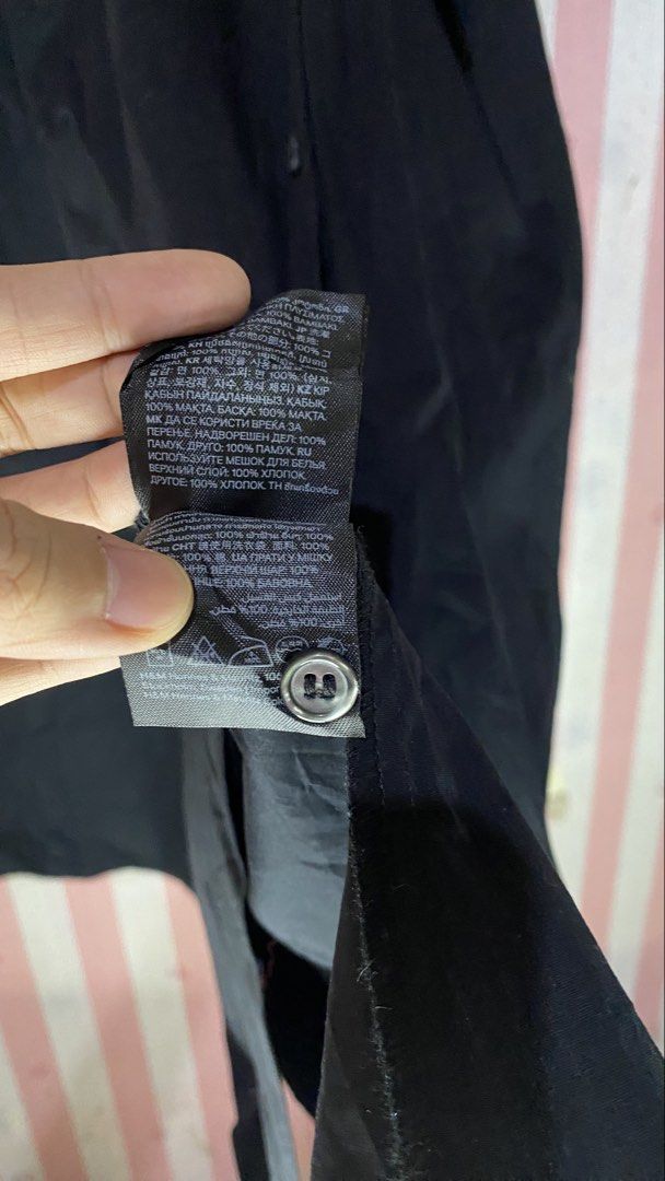 H&m square neck button down cotton dress (Category: Dresses) located in President Roxas. Submitted by cocoa_chanel (Listing ID 1462069741, Image 3). Description: .