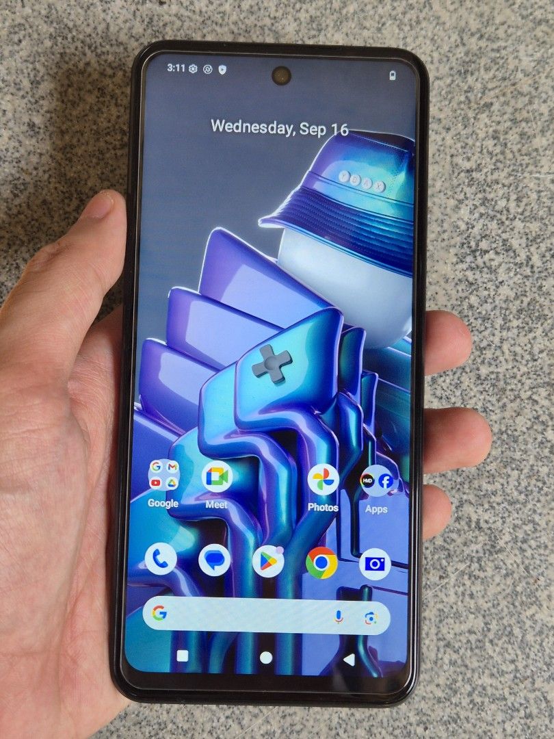HMD Fusion 5G (8/256) (Category: Android Others) located in San Simon. Submitted by pickle_rick_ (Listing ID 1462104775, Image 2). Description: HMD Fusion 5G 8+8gb ram, 256gb storage Snapdragon 4 gen 2 5,000mAh battery (replaceable) 108mp rear, 50mp selfie camera Openline, any sim + esim ✅️Very rare in the Philippines. modular phone na sobrang daming special features. Napaka presentable pa, almost brand-new condition at walang hidden issues. Stoc