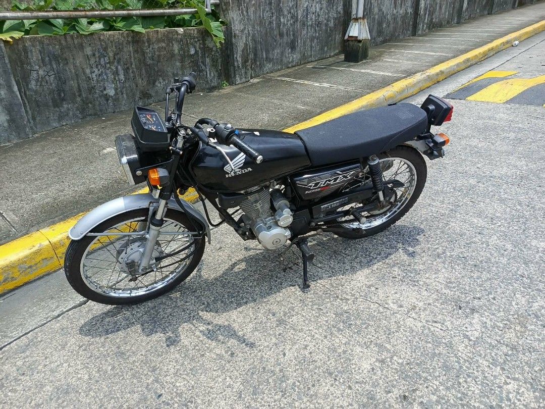 Honda TMX 125 Motorcycle (Category: Motorbikes for Sale) located in Quezon City. Submitted by dabebebe (Listing ID 1462261799, Image 2). Description: HONDA TMX 2023 mdl. Registered till 2027 32k odo Open deed Orig OR/CR id first owner Newly Change Oil New clutch lining New battery New flat seat One Click Tipid sa Gas Sasakyan na lang/Ready for long drive issue - minimal scratches 2nd hand. Loc. Qc Fairview..