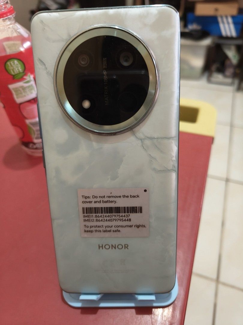 HONOR X9c (Category: Laptops & Notebooks) located in Rodriguez. Submitted by pdq3218 (Listing ID 1462078073, Image 3). Description: Hand Honor X9c pede sa maselan. Ram: 12GB +12GB honor ram turbo INTERNAL: 256GB Processor: SnapDragon 6 Gen 1. No box pero may charger at case na. .