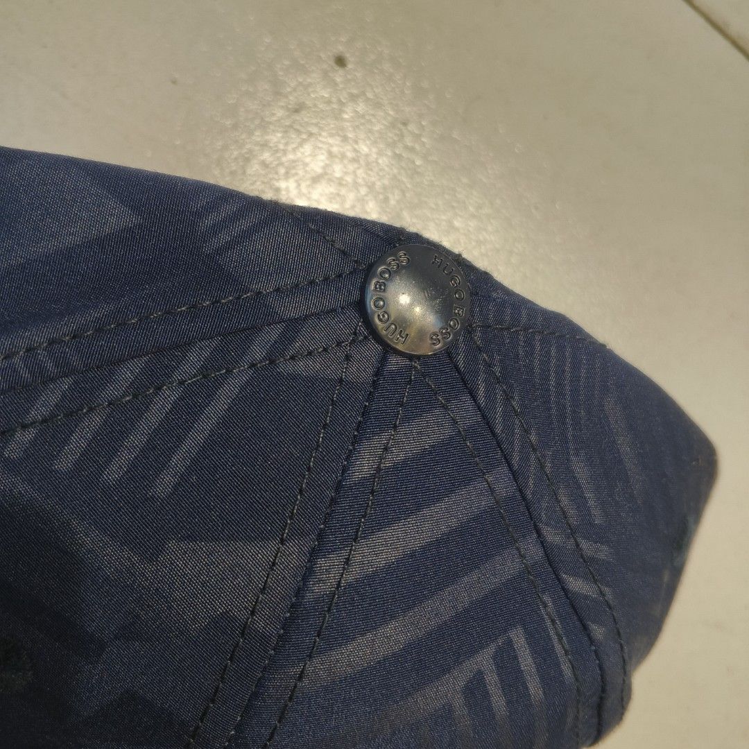 Hugo boss cap (Category: Caps & Hats) located in Manila. Submitted by janna_m (Listing ID 1462249112, Image 2). Description: EXCELLENT CONDITION ✅ NO ISSUES ✅ DM FOR INQUIRIES 📩.