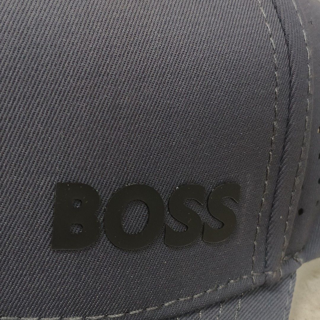 Hugo boss cap (Category: Caps & Hats) located in Manila. Submitted by janna_m (Listing ID 1462249350, Image 2). Description: BLUE GREY EXCELLENT CONDITION ✅ NO ISSUES ✅ DM FOR INQUIRIES 📩.