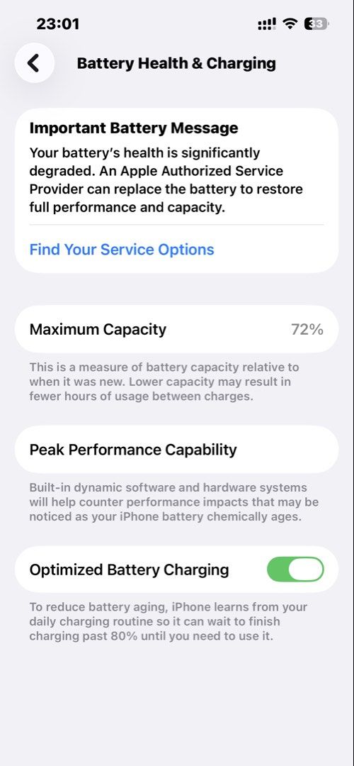 IPhone 13 Pro （分類：iPhone 13 系列）位於 Hong Kong。 由 kellychinggg 提交（商品編號 1462198758，圖片 1）。簡介： Important message: battery health is significantly degraded. Maximum capacity is at 72%. Performance may be impacted. An Apple Authorized Service Provider can replace the battery to restore full performance and capacity. Find your service options. Optimized Battery Charging is enabled.。