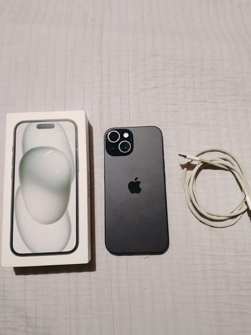 Iphone 15 (Category: iPhone 15 Series) located in Manila. Submitted by davongorres1 (Listing ID 1462103242, Image 3). Description: Iphone 15 Black 128gb -no issue -no dents -no scratches -under warranty til March 2027 -zpa variant - 88 % battery health - inclusion, orig box, cord,unit -negotiable pm details.