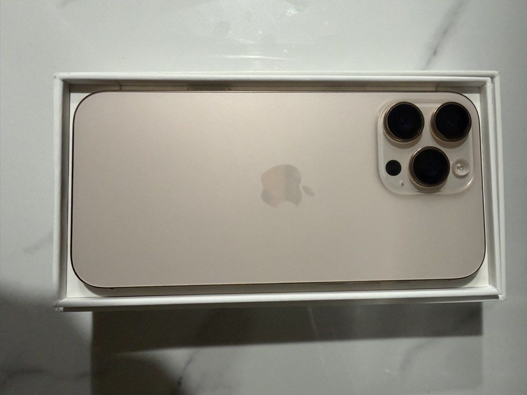 Iphone 16 pro max 512 gb (Category: iPhone 16 Series) located in Cabanatuan. Submitted by macesha (Listing ID 1462089220, Image 2). Description: Battery health : 91% Working well, no issues. No dents nor any flaw. With box. Globe locked. .