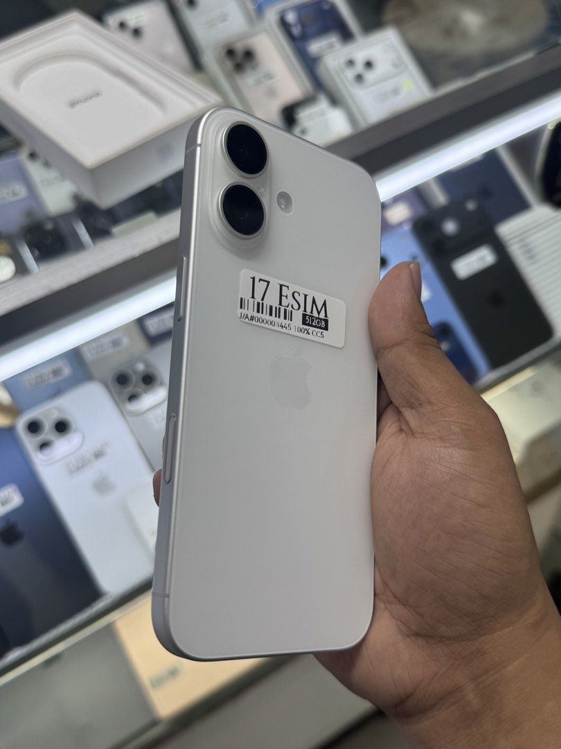 Iphone 17 512gb ESIM UNLOCK 100% BH No issue (Category: iPhone 17 Series) located in San Juan City. Submitted by javedsgadgetshop (Listing ID 1462040197, Image 2). Description: Posting available device for today! QUICK INFO : Iphone 17 512gb 100% battery Esim unlock No issue / No repair Comes w/ box&charger Price may vary depends on the available Accepting swap/trade-in/installment/walk-in/delivery. For reference: visit our page - Javed's Gadget 