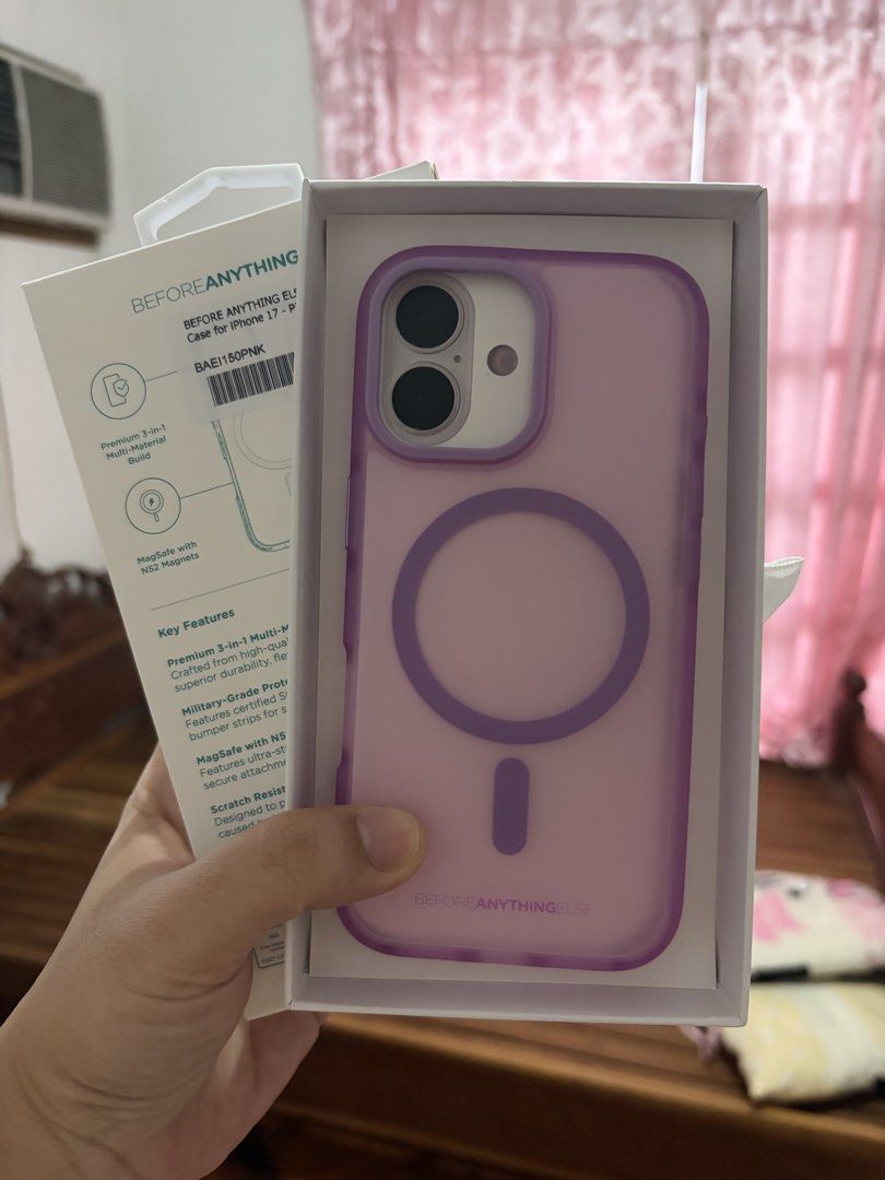 IPHONE 17 BASE CASE (Category: Cases & Sleeves) located in San Fernando. Submitted by chicharmt14 (Listing ID 1462259882, Image 2). Description: Location: Pampanga Can do shipping via j&t.