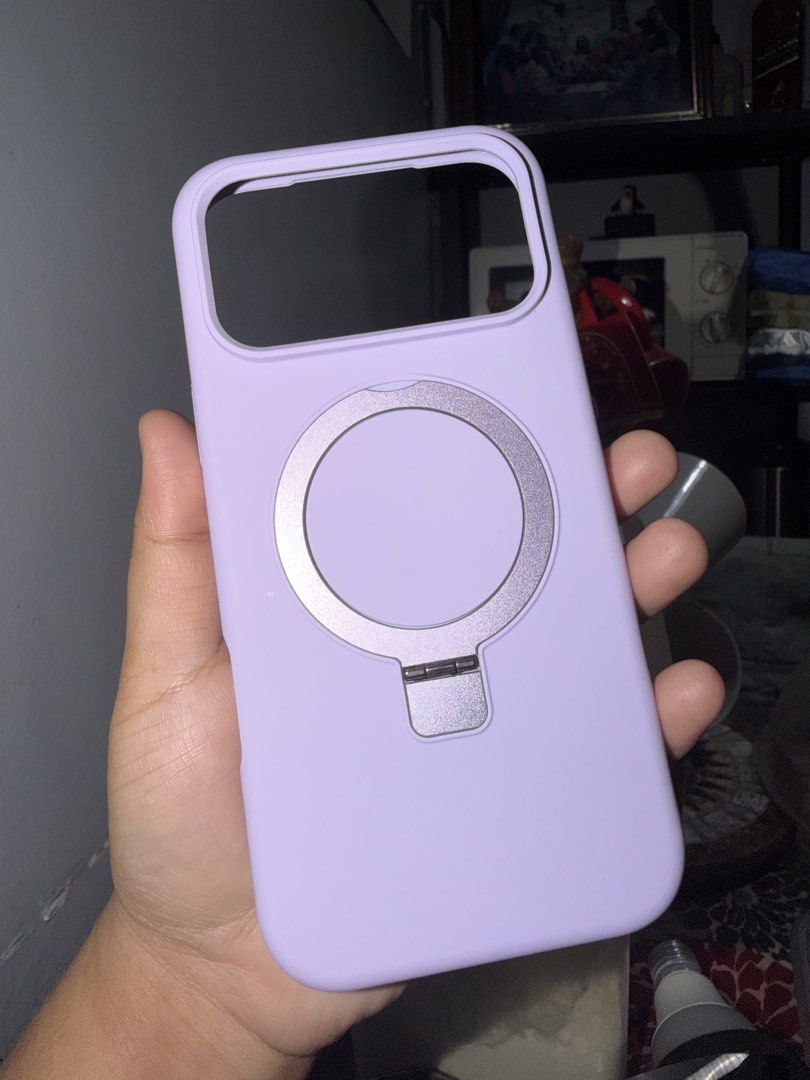 Iphone 17 pro max case (Category: iPhone 17 Series) located in Mandaluyong City. Submitted by purplepenguin0016 (Listing ID 1462079577, Image 1). Description: Bought for 330 sa DIY di ko trip .