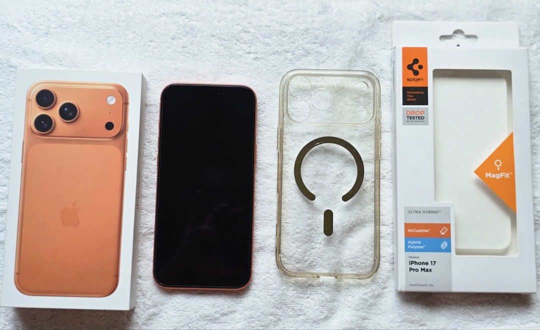 iPhone 17 promax 256GB cosmic orange (Category: Others) located in Manila. Submitted by mcpmcp (Listing ID 1462081065, Image 1). Description: Bought from Digital Walker in Oct 2025. Protected by Spigen case since day 1. With lens protector since day 1. Comes with the box + orig usb-c cable. Very alaga. Di pa nahulog. RFS: will upgrade No return. No exchange. No refund. #iphone #dlsu #stscho #csb #manila #makati .