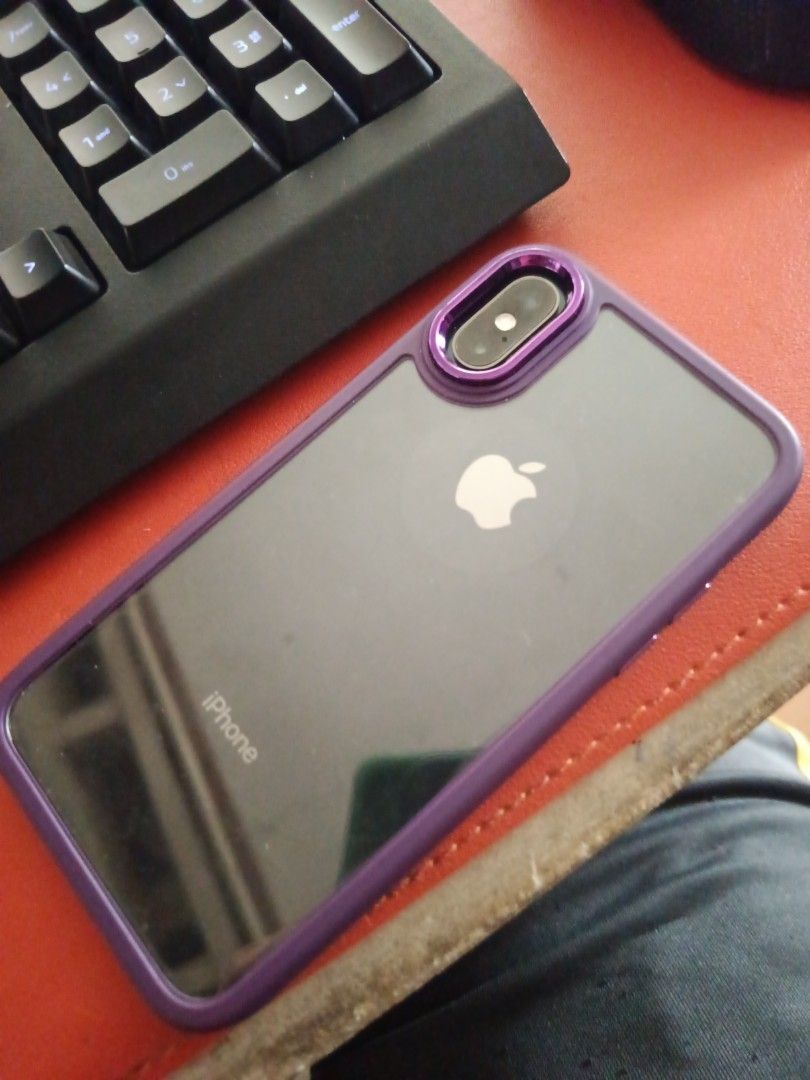 Iphone xs Globe Locked (Category: Others) located in Malabon City. Submitted by refurbish_guy21 (Listing ID 1462082757, Image 2). Description: selling my pre love phone, it came from globe and sofar no defects, battery has been replaced but everything is working fine including face id and true tone, unit only.