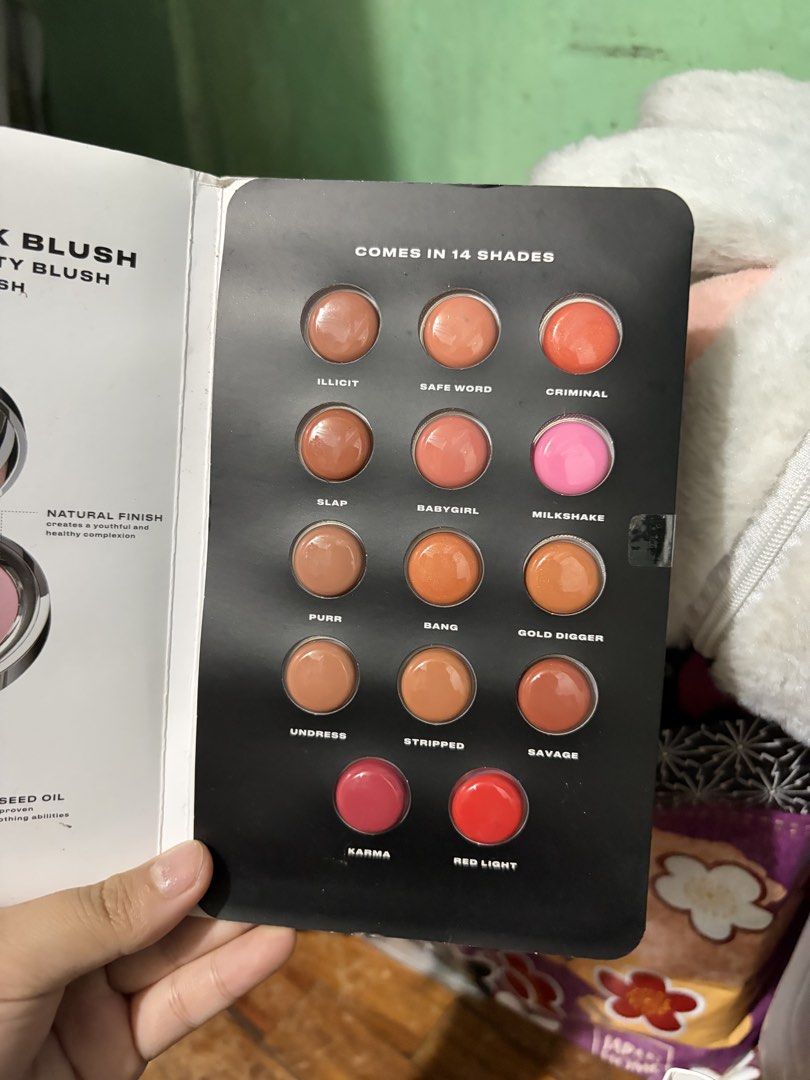 Issy Creme Cheek Blush (Category: Makeup) located in Quezon City. Submitted by berrystrawng (Listing ID 1462109004, Image 2). Description: never used rfs: affiliate.