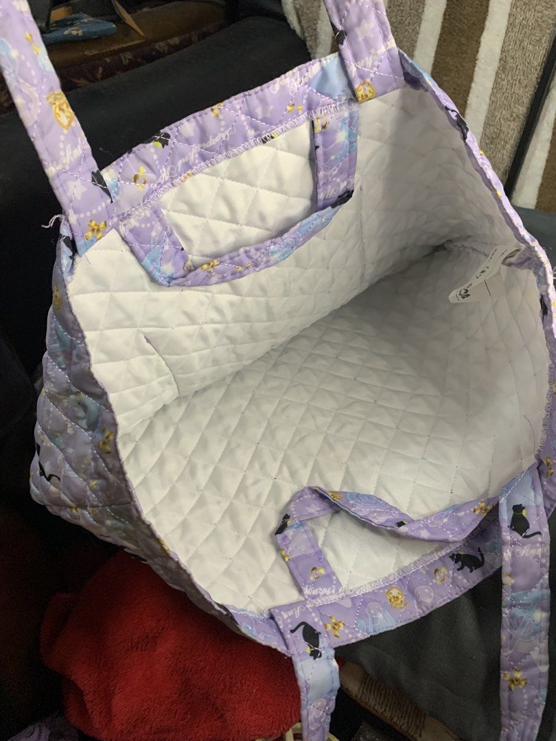 Japan brand tote bag (Category: Tote Bags) located in Cabanatuan. Submitted by mjluxxejapan (Listing ID 1462057069, Image 3). Description: Fixed price Approx 16”x15” meas large sz good cond madumi lng po need wash.washable. Maganda quality .
