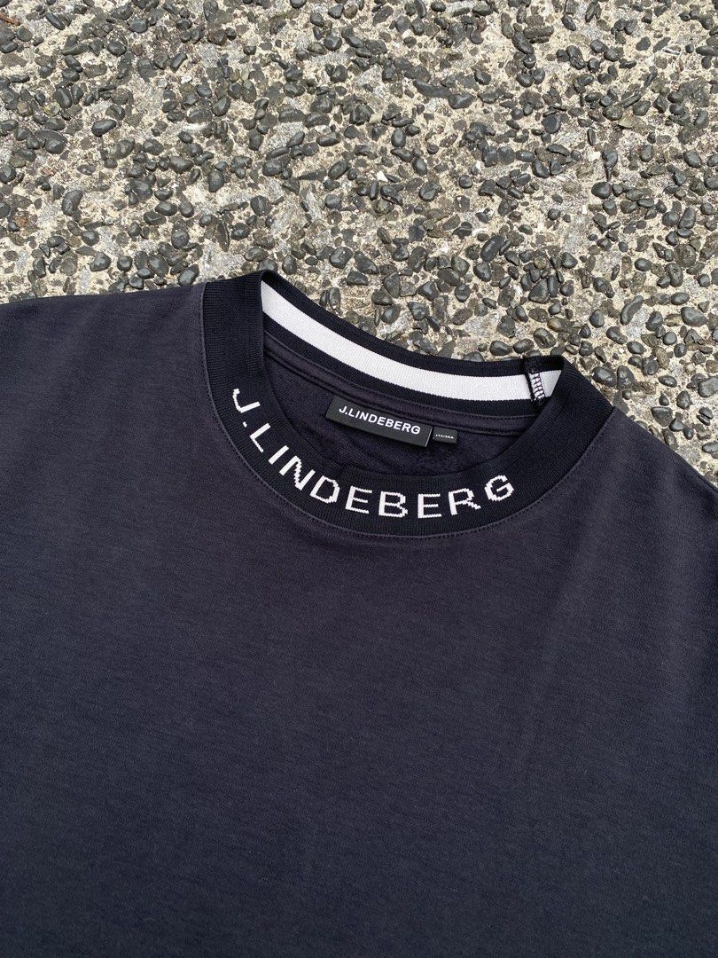 Jlindeberg Johnson Jersey Top Or (Category: Tshirts & Polo Shirts ) located in Legazpi City. Submitted by folksfave (Listing ID 1462098756, Image 2). Description: Excellent condition Charcoal black Medium 20x27 9/10 color rate No flaws .