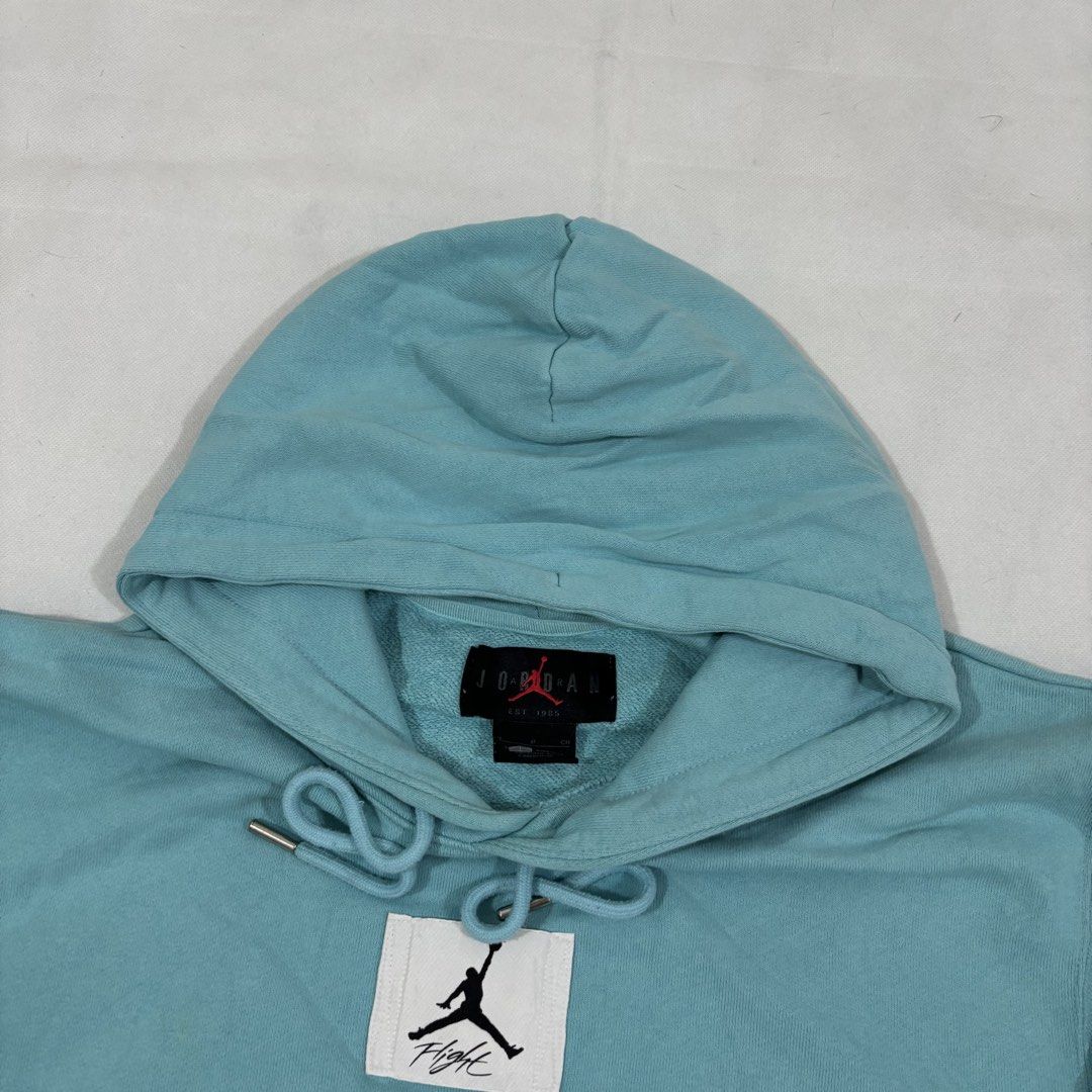 Jordan Flight Logo Hoodie Teal (Category: Coats, Jackets and Outerwear) located in Cavite. Submitted by itsayaaa (Listing ID 1462010479, Image 3). Description: Jordan Flight Pullover Hoodie Size: S Dimes: 21 width / 26 length Issue: No issue Colorate: 9/10 Condition: Excellent Condition STARTING BID: 150 INCREMENT: 50 CLAIM: 📥.