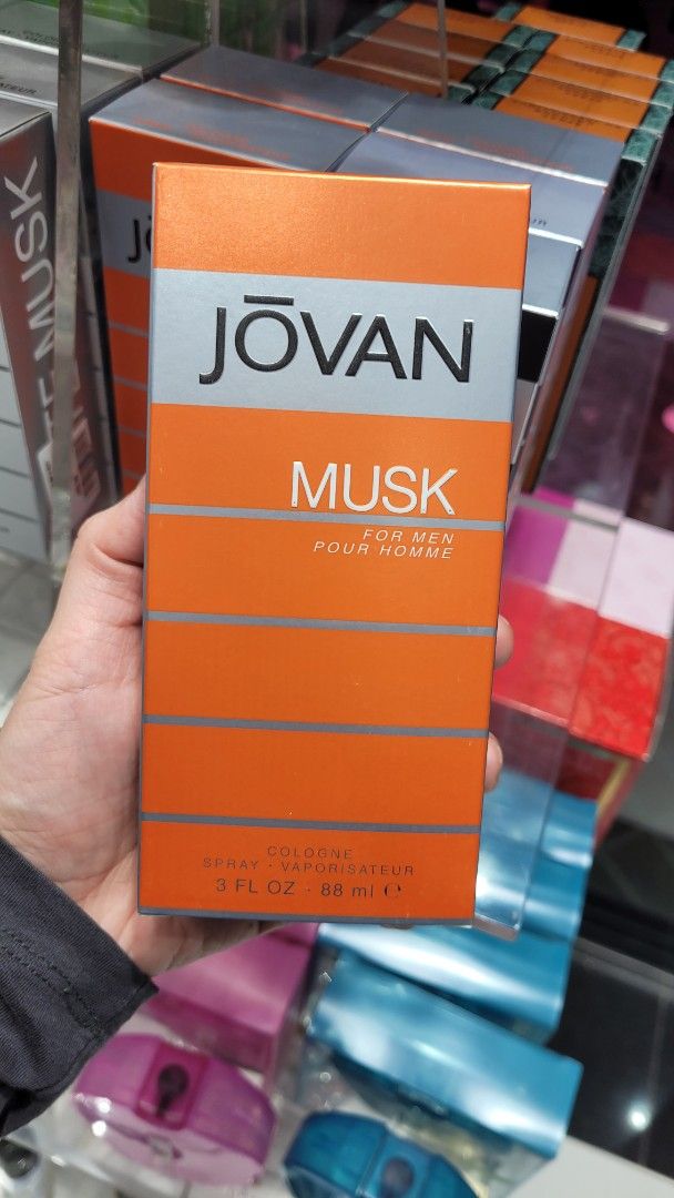 Jovan Musk for Men 88ml (Category: Fragrance & Deodorants) located in Rodriguez. Submitted by pasabuymokaykwe_dubai (Listing ID 1462069979, Image 1). Description: ✅️Brand New ✅️From Dubai ✅️Original Jovan Musk for Men 88ml – Classic masculine musk fragrance with a warm, clean, and sensual scent. Perfect for everyday wear..