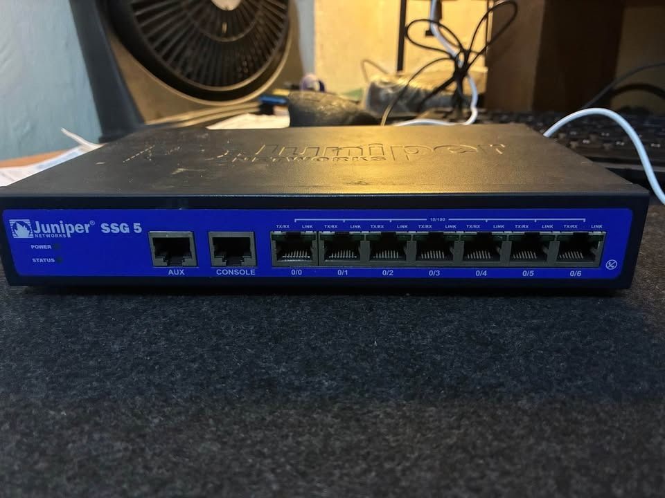 Juniper SSG 5 Network Security Gateway (Category: Networking) located in Caloocan City. Submitted by youngdeer_3193f0 (Listing ID 1462172972, Image 3). Description: - Juniper Networks SSG 5 Security Gateway - Tested and confirmed working - Features 8 Ethernet ports - Includes 1 console port and 1 AUX port - Supports DC power input - Equipped with a USB port - Manufactured in 2012.