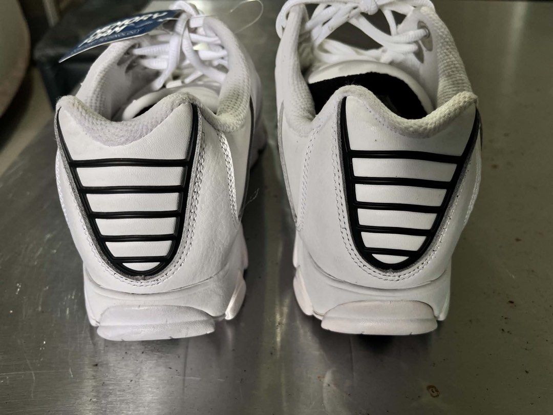 K SWISS ST329 CMF (Category: Casual Shoes) located in Caloocan City. Submitted by ksshboutique (Listing ID 1462087050, Image 3). Description: Originally introduced as a tennis training shoe, the ST329 has now become a cult-classic. Designed and built to last, this sneaker features a full leather upper, durable gum rubber outsole, and sturdy tread for enhanced stability. The ST329’s K-EVA cushioned midsole and premium memory footbed ensure maximum