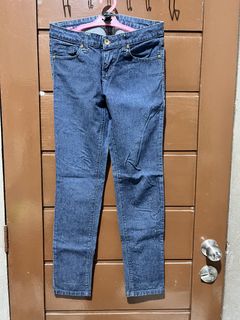 (Category: ) located in . Submitted by closet_in_disguise (Listing ID 1462180592, Image 1). Description: .