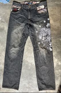(Category: ) located in . Submitted by tokyostore25 (Listing ID 1462112852, Image 1). Description: .