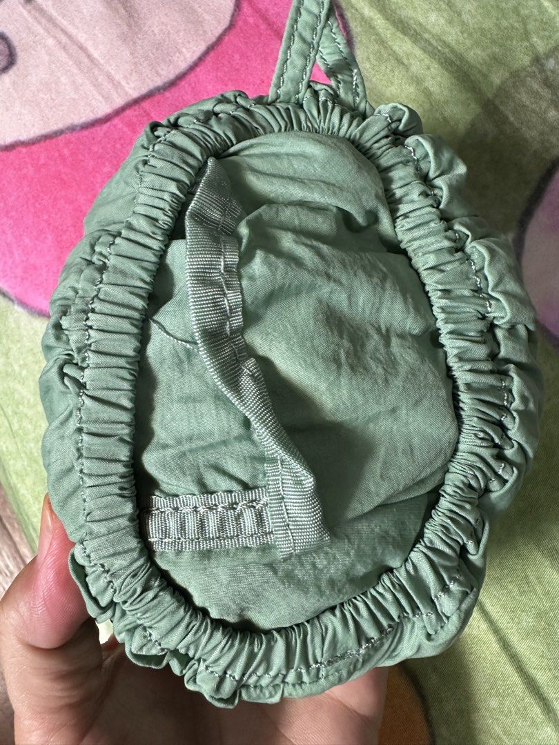 Kipling backpack foldable large (Category: Backpacks) located in Angeles City. Submitted by ritenianstuff (Listing ID 1462056340, Image 3). Description: Bnew kipling goldable backpack On the go Add af 55 Gcash payment Slight nego bawal barat Bnew po ito never used .