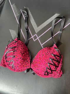 (Category: ) located in . Submitted by annakato (Listing ID 1462121167, Image 1). Description: .