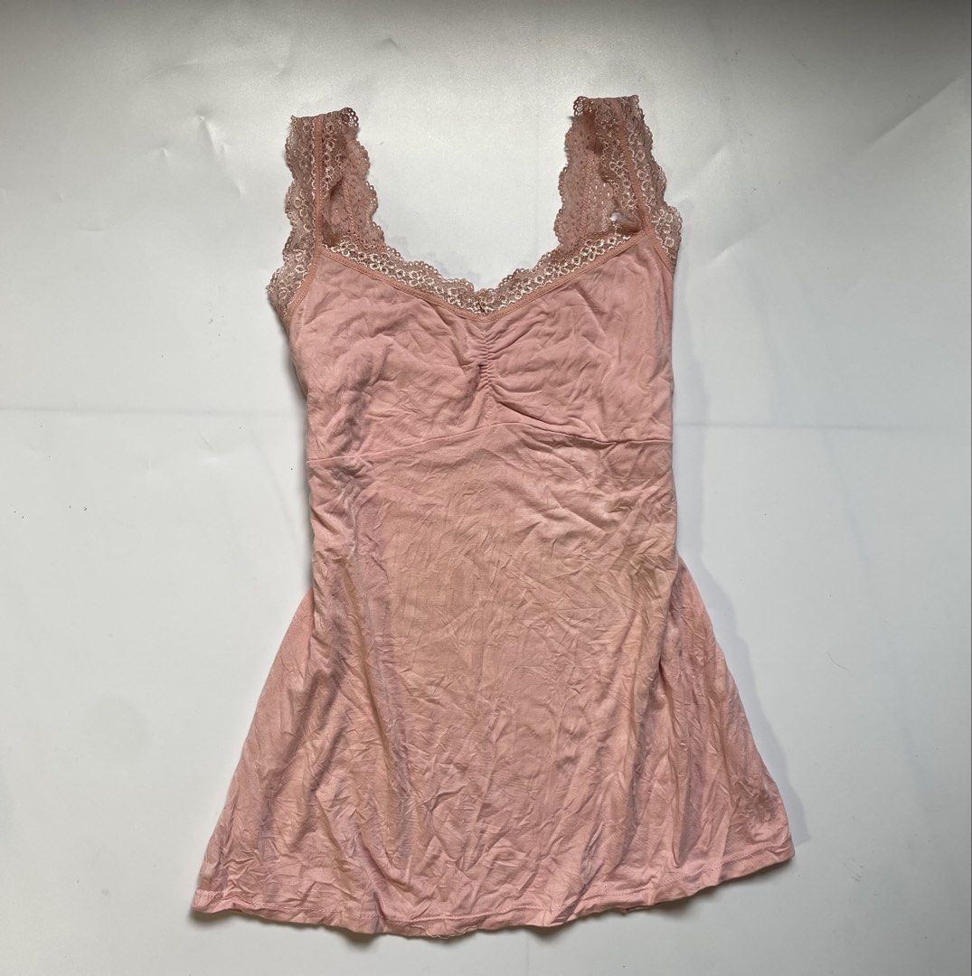 lace top (Category: Sleeveless) located in Meycauayan. Submitted by fae.trove (Listing ID 1462172035, Image 1). Description: .