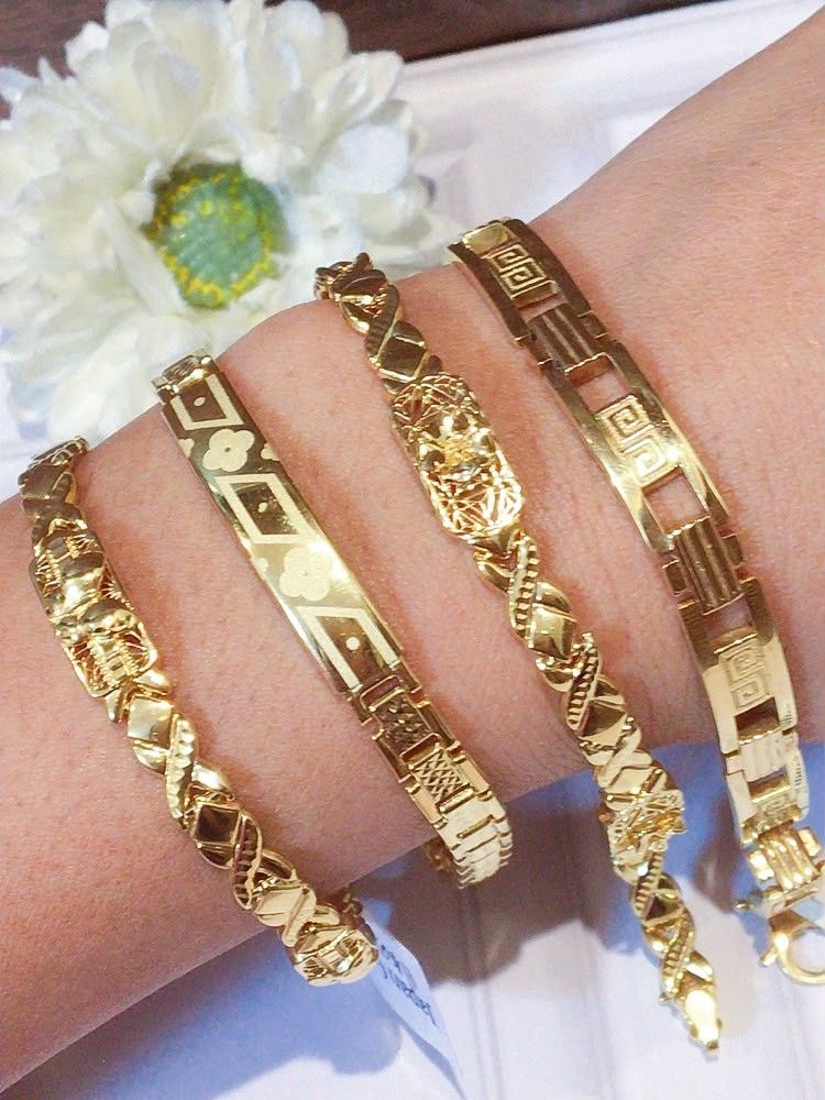 ladies bracelet 18k gold (Category: Bracelets) located in Manila. Submitted by primejewelry (Listing ID 1462082626, Image 2). Description: .