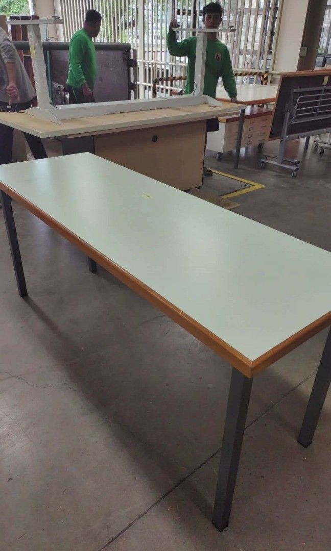 LAMINATED white Table (2nd Hand) (Category: Office Furniture & Fixtures) located in Quezon City. Submitted by atgeremias313 (Listing ID 1462092950, Image 2). Description: Lapad : 62 cm Haba : 180cm Taas : 78cm *laminated *good condition *stand metal 0985-887-8973 313 Quirino Highway, Baesa, Quezon City katabi ng Baesa Hotel.