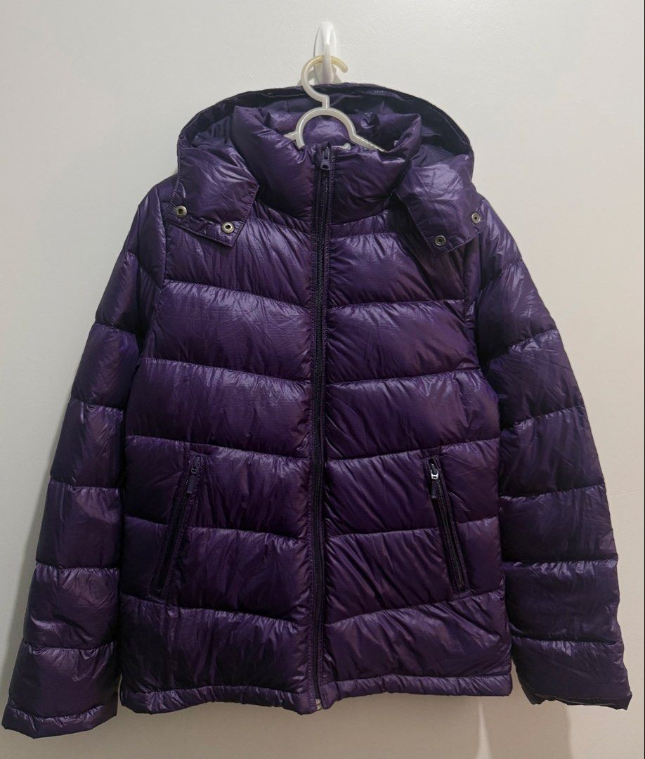 Lativ Ultra Light Down Puffer Jacket Women Medium (Category: Coats, Jackets and Outerwear) located in Balanga. Submitted by winterlab_ph (Listing ID 1462135548, Image 2). Description: W 18 L 24.