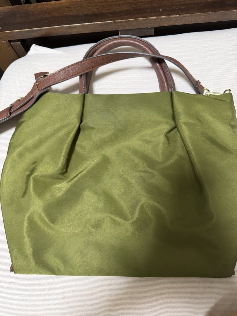 LEGATO LARGO MEDIUM (Category: Tote Bags) located in Mandaluyong City. Submitted by mkromero (Listing ID 1462150332, Image 3). Description: Legato Largo Kataraku Bags 2way Olive Originally bought for Php 2299 as pasabuy. RFS: too many bags Price still negotiable.