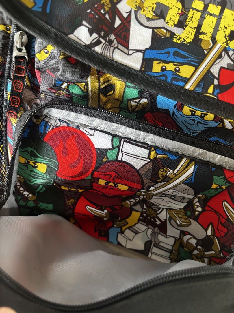 Lego Ninjago Backpack (Category: Babies & Kids Fashion) located in Quezon City. Submitted by dearbento.boutique (Listing ID 1462127972, Image 3). Description: Lego Ninjago Backpack Ganda nito. Ang daming books & notebooks ang kasya but not bulky itong bag na ‘to. .
