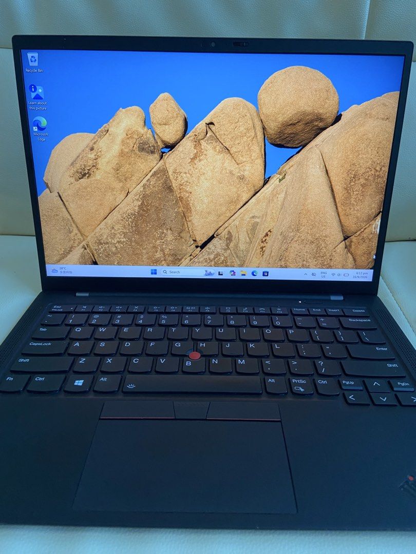 Lenovo 極新淨 X1 Carbon Gen9極新淨 Touch ThankPad 14"Lenovo i5-1145G7 16G RAM 256GB SSD （分類：手提電腦）位於 Hong Kong。 由 anna010hoho 提交（商品編號 1462135747，圖片 3）。簡介： 極新淨 型號：X1Carbon Gen9 CPU:Intel i5 -1145 G7 記憶體：16GB板載 硬碟：256GB SSD 屏幕：14“1920x1200 Touch 價格：HK $2800 僅藍田MTR交收。