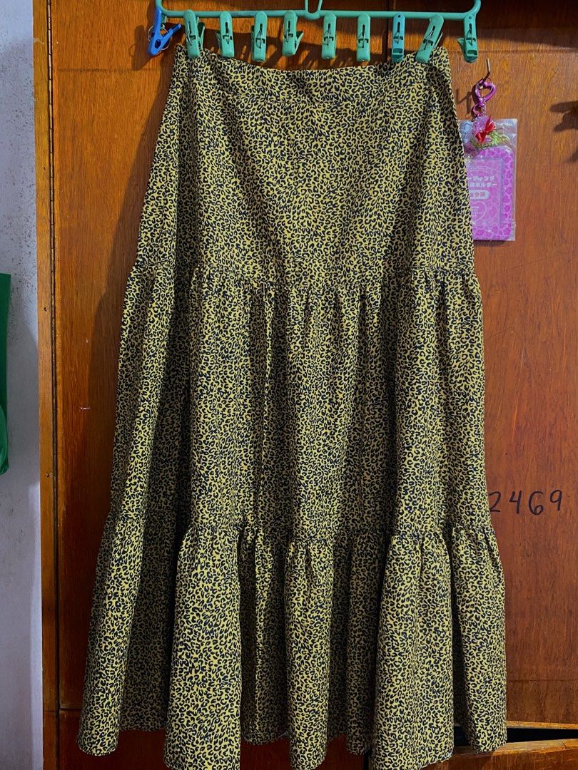 Leopard Long Skirt (Category: Skirts) located in Navotas City. Submitted by allsaledecluttering (Listing ID 1462085603, Image 1). Description: .