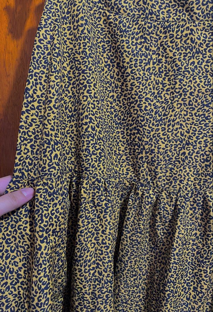 Leopard Long Skirt (Category: Skirts) located in Navotas City. Submitted by allsaledecluttering (Listing ID 1462085603, Image 3). Description: .